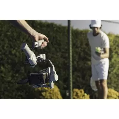 Stabilisateur caméra - DJI - RS 4 Mini Combo - Pack complet pour créateurs Stabilisateur caméra - DJI - RS 4 Mini Combo - Pack complet pour créateurs