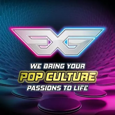 Figurine Disney Stitch Hula - EXQUISITE GAMING - Cable Guys - Support écouteurs, smartphone ou petit accessoire - 20 cm