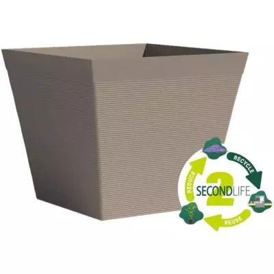 Pot carré taupe 29x26 cm - GARDEN ID Green Care Impact - 100% recyclé Pot carré taupe 29x26 cm - GARDEN ID Green Care Impact - 100% recyclé