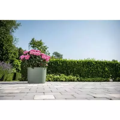 Pot avec réserve d'eau - GARDEN ID Respect - Vert de gris 25 x 25 cm Pot avec réserve d'eau - GARDEN ID Respect - Vert de gris 25 x 25 cm