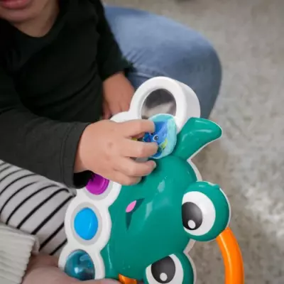 Jouet d'activité sensorielle Ocean Explorers pour bébé