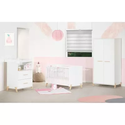 Armoire bébé Joy Naturel Blanche - Made in France - Sur pieds bois - 2 portes Armoire bébé Joy Naturel Blanche - Made in France - Sur pieds bois - 2 portes