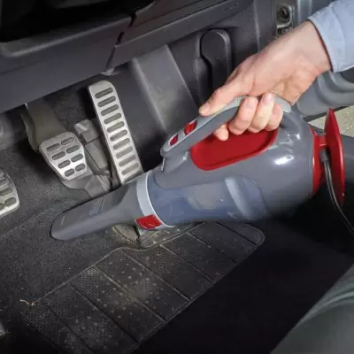 Aspirateur à main pour voiture BLACK & DECKER ADV1200-XJ - 12V - Rouge / Gris