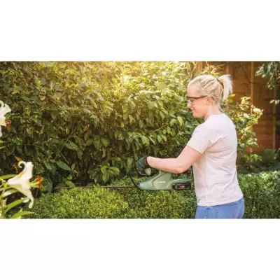 Taille-haies sans fil BOSCH - Pratique et Performant