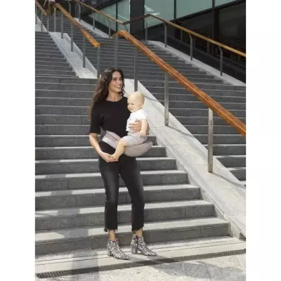 CHICCO Porte-bébé Hip Seat Hazelwood - Confort et praticité