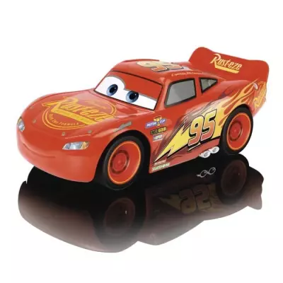 Voiture radiocommandée Majorette Flash McQueen - Prêt pour la course!
