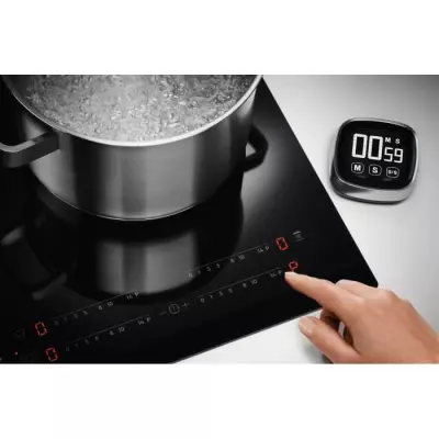 Table de cuisson à induction Electrolux 3 feux - Noir - CIT60331CK
