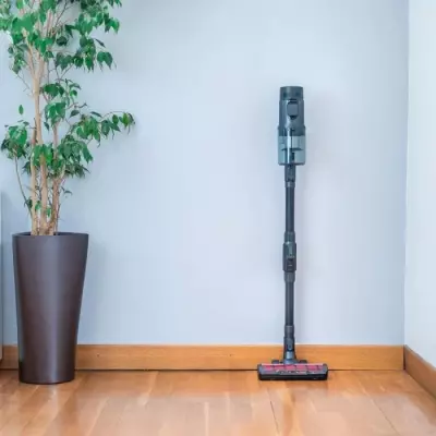 Aspirateur balai sans fil EZICLEAN Cycloboost FR8 Home - Puissant et Silencieux