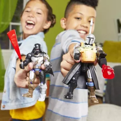 Figurine Deluxe Mandalorien et Grogu à personnaliser - Star Wars