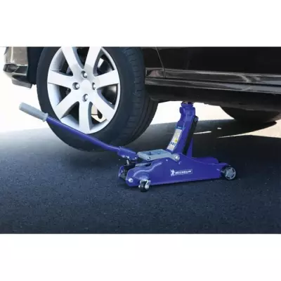 Cric Hydraulique Rouleur Ultra Plat 1800 Kg - Compact et Puissant