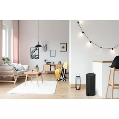 Poubelle de cuisine à pédale URBAN 30L - En acier Noir