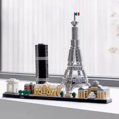 LEGO 21044 Architecture Paris Maquette Skyline avec Tour Eiffel LEGO 21044 Architecture Paris Maquette Skyline avec Tour Eiffel