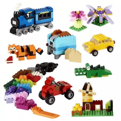 LEGO Classic 10696: Boîte de Briques Créatives - Facile à Ranger, Cadeau LEGO Masters