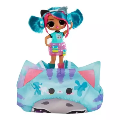 Découvrez la Poupée Tweens Emma Emo - Surprise 17cm + Animal gonflable