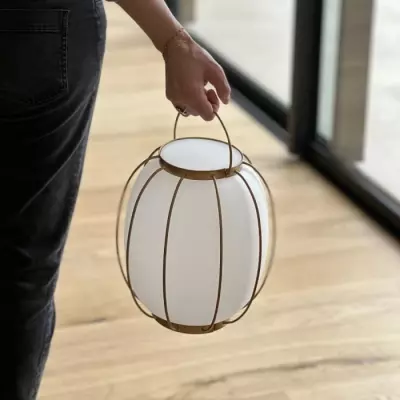 Lampe de table sans fil LUMISKY TULUM - Doré - LED blanc chaud et froid Lampe de table sans fil LUMISKY TULUM - Doré - LED blanc chaud et froid
