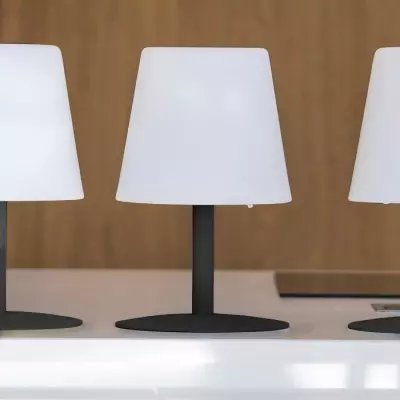Lampe de table LED sans fil Standy Mini Rock - Lumisky - Gris et blanc - H 25 cm