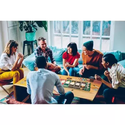 Jeu de société QUIZ a VEGAS par Mattel Games - Questions et paris!