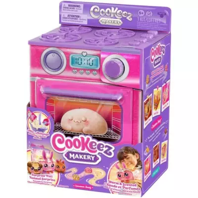 Découvrez le Fabrique a Pâtisserie Rose - MOOSE TOYS - COOKEEZ MAKERY - Peluche parfumée et accessoires