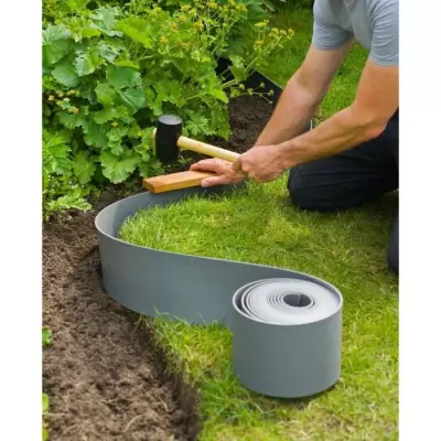 Bordure de jardin NATURE Gris 3mm PE recyclé 15x10m - 10 Ancres - H26,7 x 1,9 x 1,8 cm