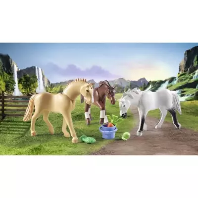 Figurines de chevaux Playmobil - Horses of Waterfall, 28 pièces