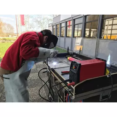 Poste à souder à l'arc ROTHENBERGER - Compact et Puissant