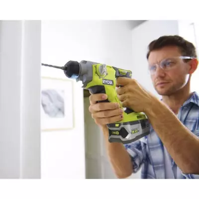 Ensemble RYOBI Batteries Lithium+ 18V ONE+ 5,0 Ah avec Chargeur Ultra Rapide 5,0 A