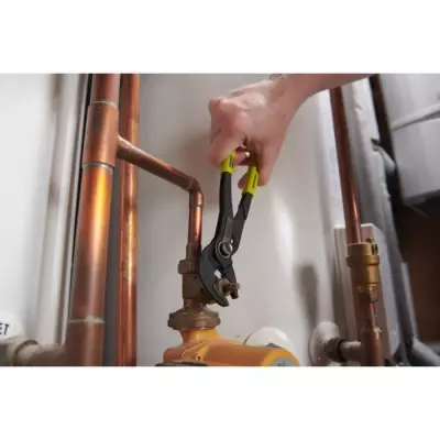 Pince multiprise verrouillable RYOBI 250 mm - Pratique et polyvalente