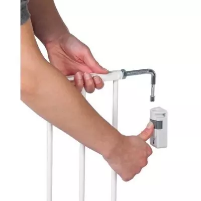 Barrière de sécurité murale SAFETY 1ST - Blanc, extensible de 62 à 102 cm