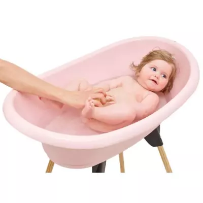 Ensemble baignoire Vasco rose poudré : pratique et responsable!