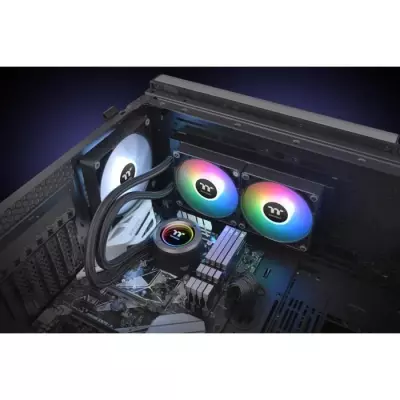 Refroidissement puissant : Watercooling AIO THERMALTAKE TH240 V2 A-RGB Sync - 2x120mm