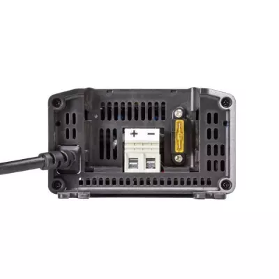 Chargeur Blue Smart IP22 - 12V - 20A: Compact et Performant