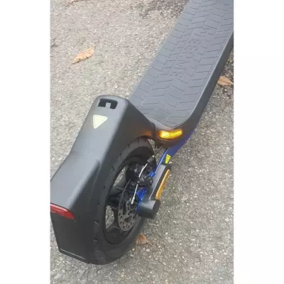 Trottinette électrique 100a sport - 750W - 10'' - 55km - Connectée