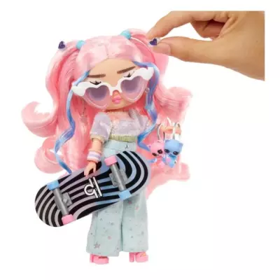 Poupée mannequin articulée L.O.L. Surprise Tweens - Flora Moon - 24 cm