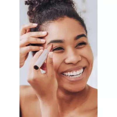 Épilateur électrique pour sourcils Flawless Brows - Rechargeable et hypoallergénique