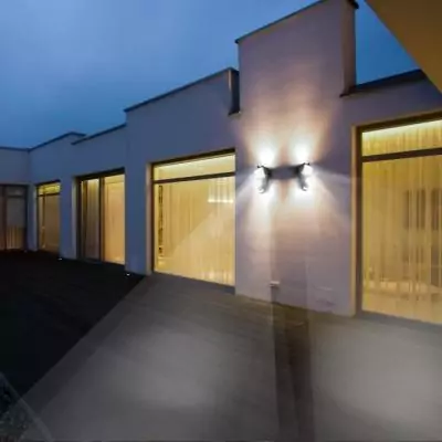 Projecteur solaire Cooper Black - Éclairage extérieur puissant