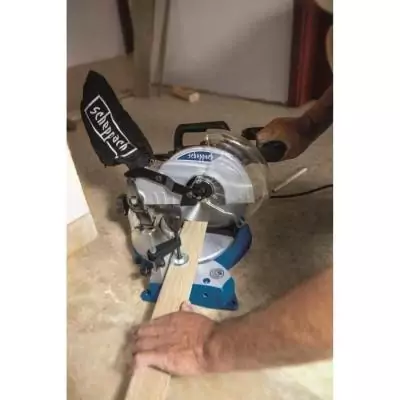 Scie à onglet 1500W 210 mm HM80L - Compact et performant