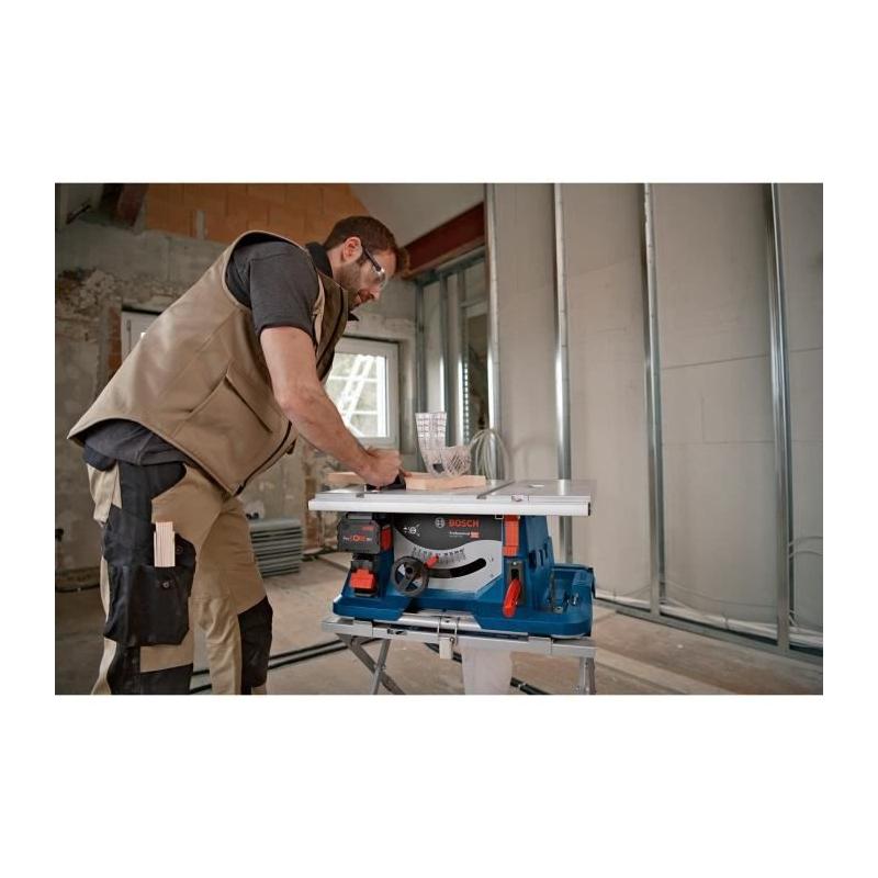 Scie sur table Bosch Professional GTS 18V-216 BITURBO+GTA 56 - Puissante et Sans Fil