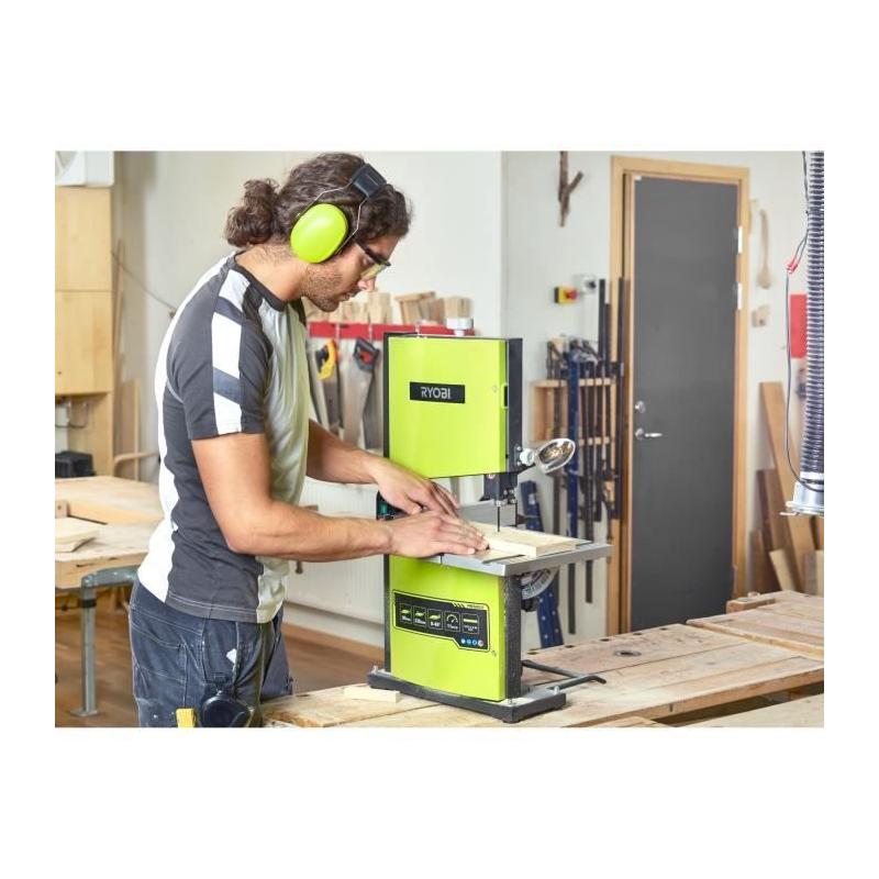 Scie à ruban RYOBI 250W - Largeur de coupe 228mm - Lampe de travail - RBS2