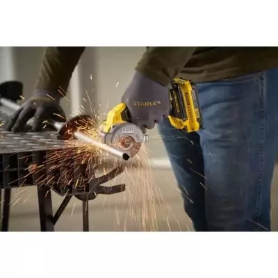 Scie Circulaire STANLEY FATMAX V20 18V - Brushless - 2 Batteries 2Ah