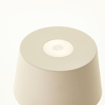 Lampe à poser BRILLANT JONA - Éclairage LED 2W - Design Métal - IP44 - Beige