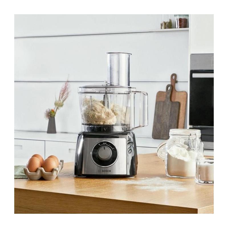 Robot multifonctions Bosch MCM3501M: polyvalence en noir et inox