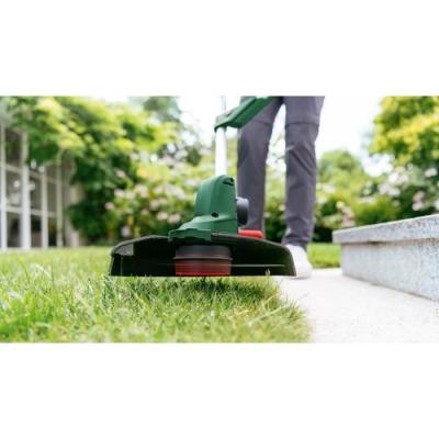 Coupe-bordures Bosch UniversalGrassCut 18-260 - Performant et compact