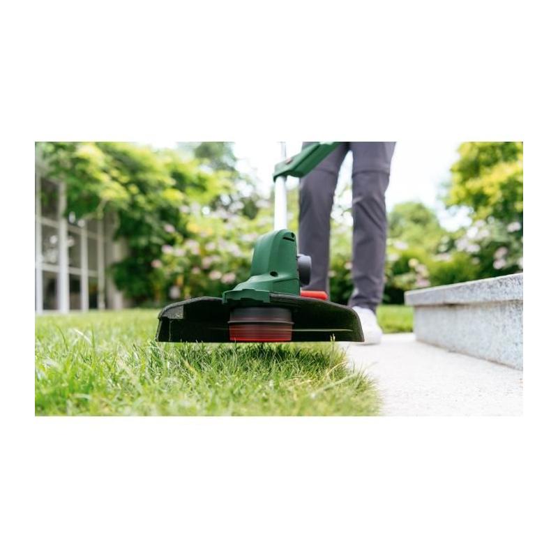Coupe-bordures Bosch UniversalGrassCut 18-260 - Performant et compact