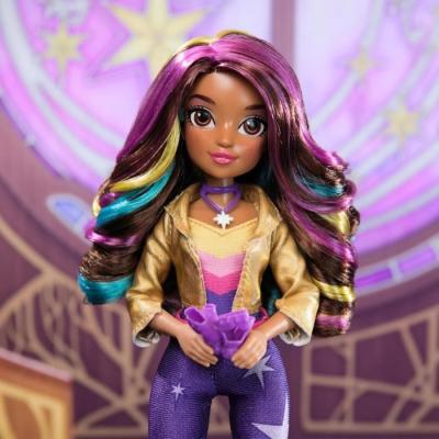 Poupée SPIN MASTER 24 CM SOPHIA Unicorn Academy - Magique et Élégante