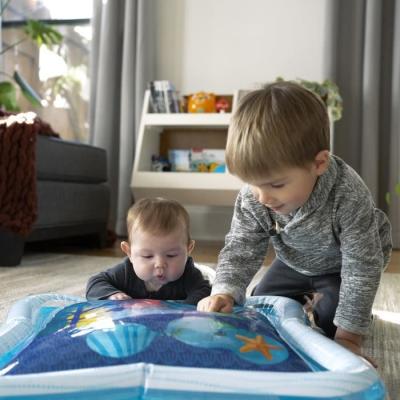 Tapis d'eau gonflable pour bébé: jeu sensoriel pliable
