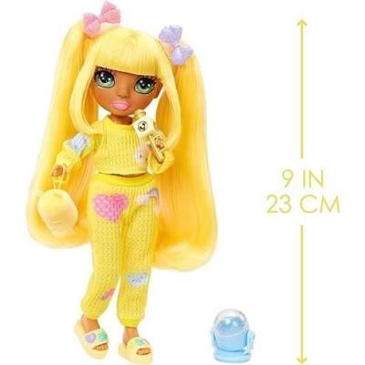 Pyjama Party Sunny : Poupée articulée 22 cm avec accessoires