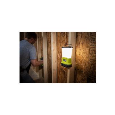 Lanterne LED RYOBI 18V One+ - 850 Lumens - Compacte et Puissante
