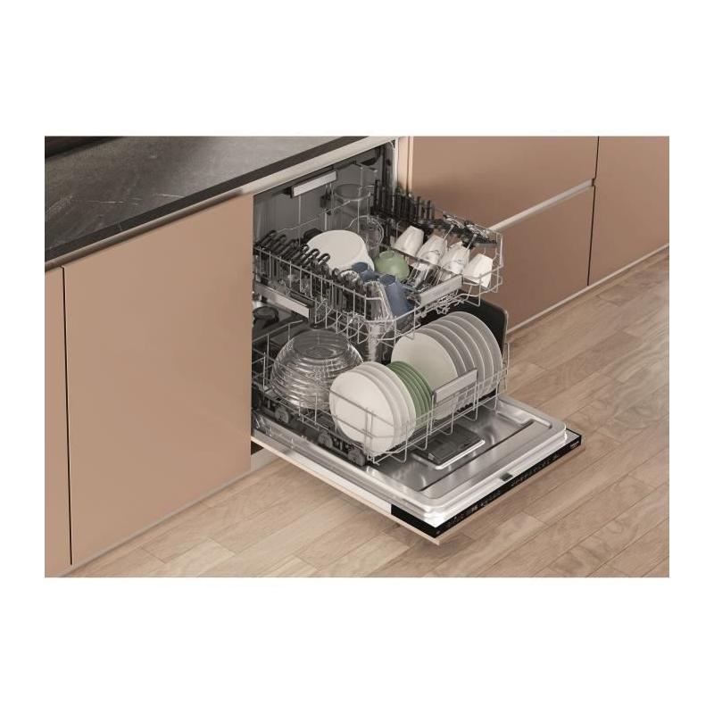 Lave-vaisselle intégrable HOTPOINT H7IHP40L - 15 couverts