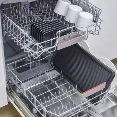 Appareil à raclette SEVERIN - 8 personnes - Plaque céramique 48 x 24 cm - Grill 1300 W Appareil à raclette SEVERIN - 8 personnes - Plaque céramique 48 x 24 cm - Grill 1300 W