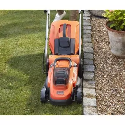 Tondeuse BLACK+DECKER 18V BCMW3318L2-QW - Jardin 350m² - 2 Batteries